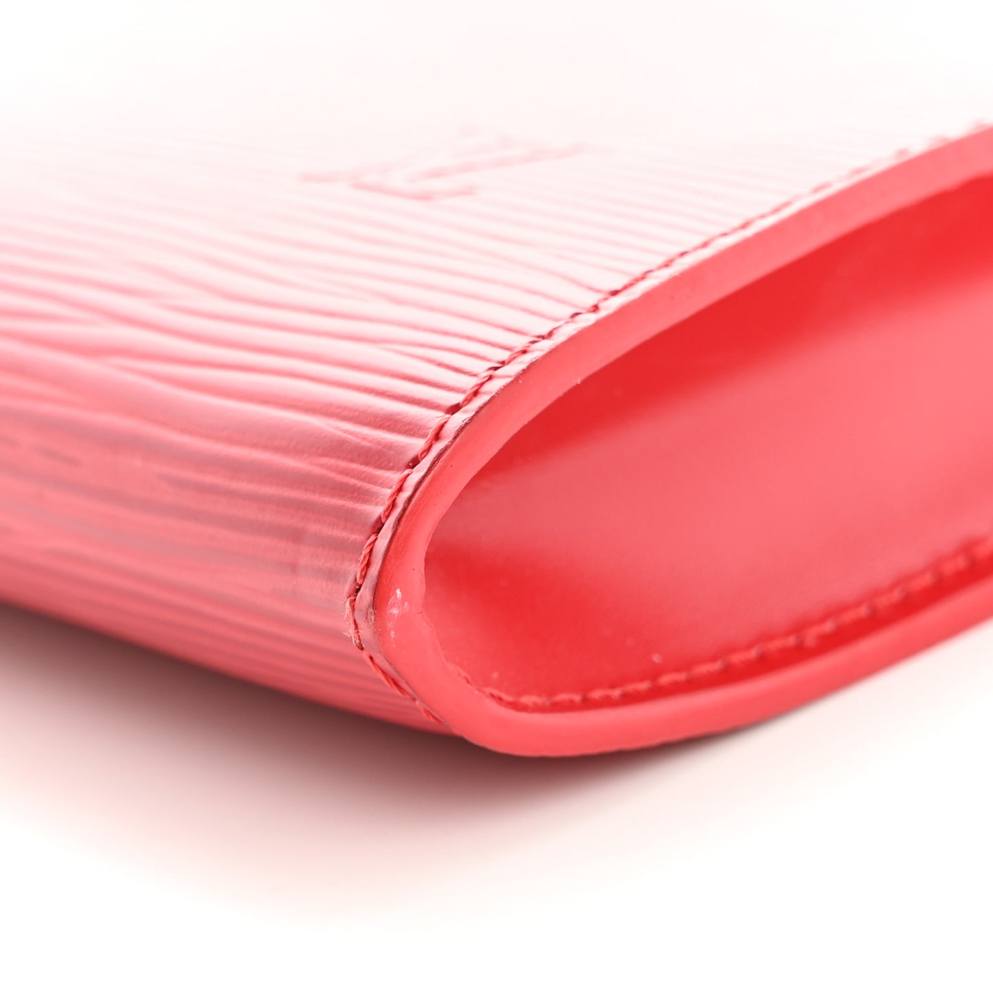 Epi Pochette Accessories 24 Castillan Red