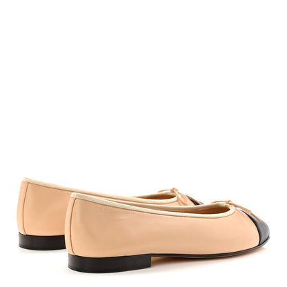 Chanel Lambskin Cap Toe CC Ballerina Flats 39.5 Beige Black 4 of 10