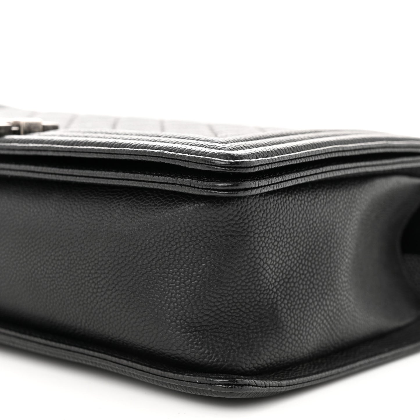 Caviar Quilted New Medium Boy Flap Black