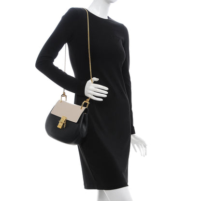 Chloe Grained Calfskin Lambskin Bi-Color Drew Shoulder Bag Black Powder Beige 2 of 8
