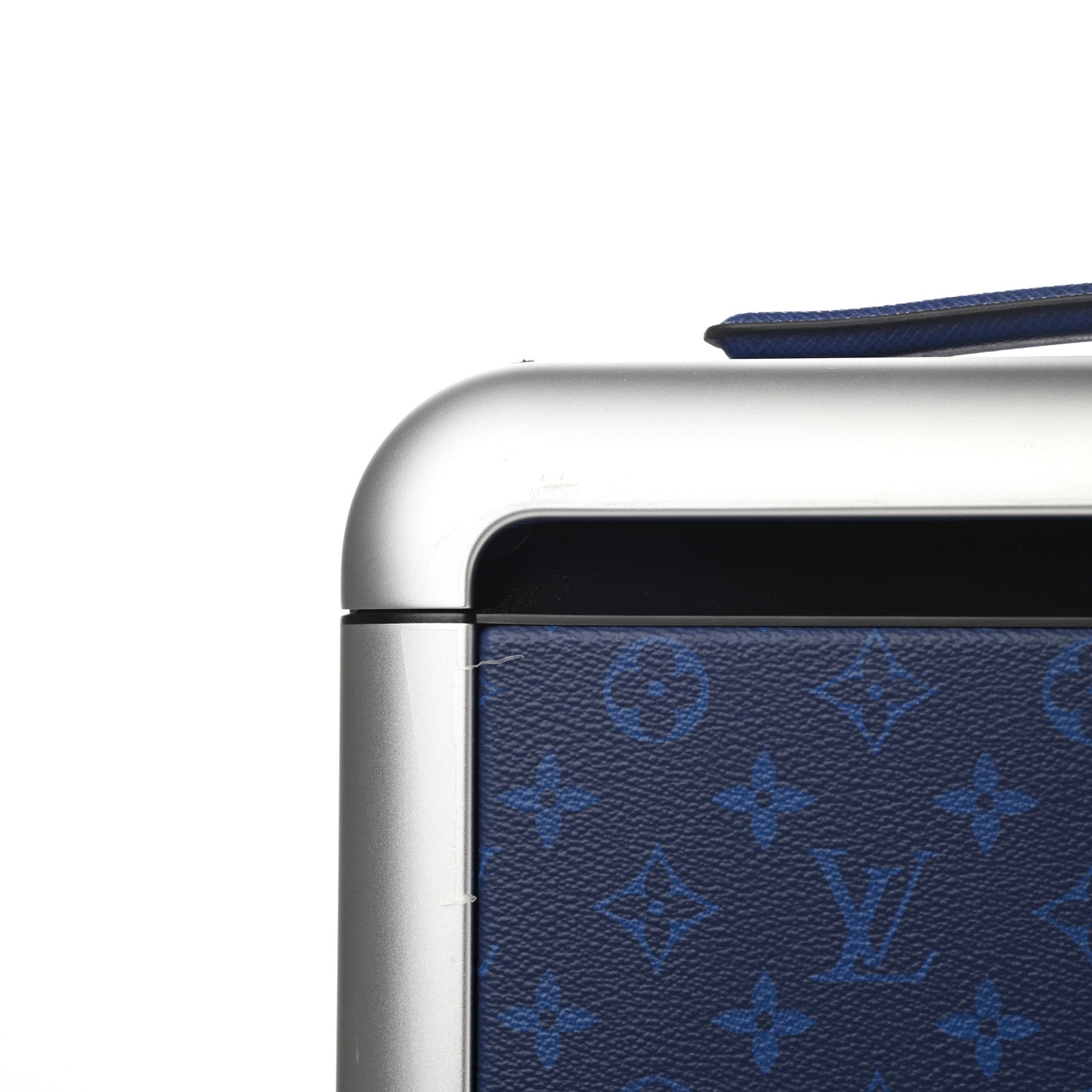 Louis Vuitton Taigarama Horizon 55 Cobalt 9 of 10