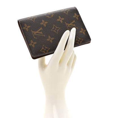 Louis Vuitton Monogram Passport Cover 2 of 10