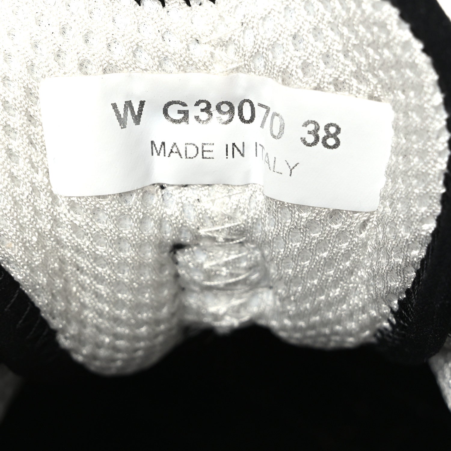 Chanel Velvet Calfskin Mixed Fibers CC Sneakers 38 White Black 7 of 10