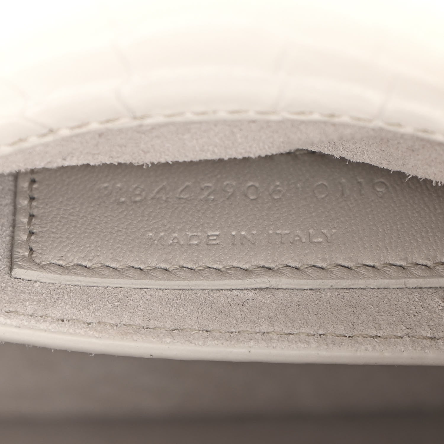 Saint Laurent Calfskin Crocodile Embossed Medium Monogram Sunset Blanc Vintage 7 of 11