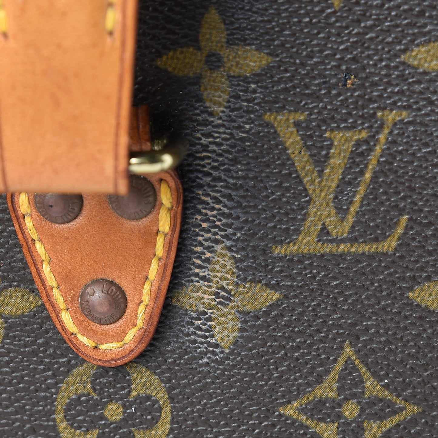 Monogram Boite Flacons Beauty Train Trunk Case
