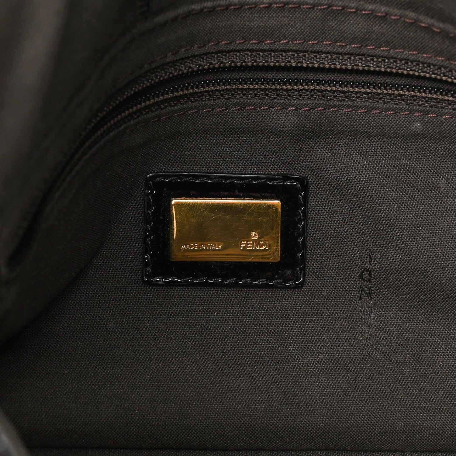 Fendi Vitello Naplak Medium Convertible Baguette Black 5 of 11
