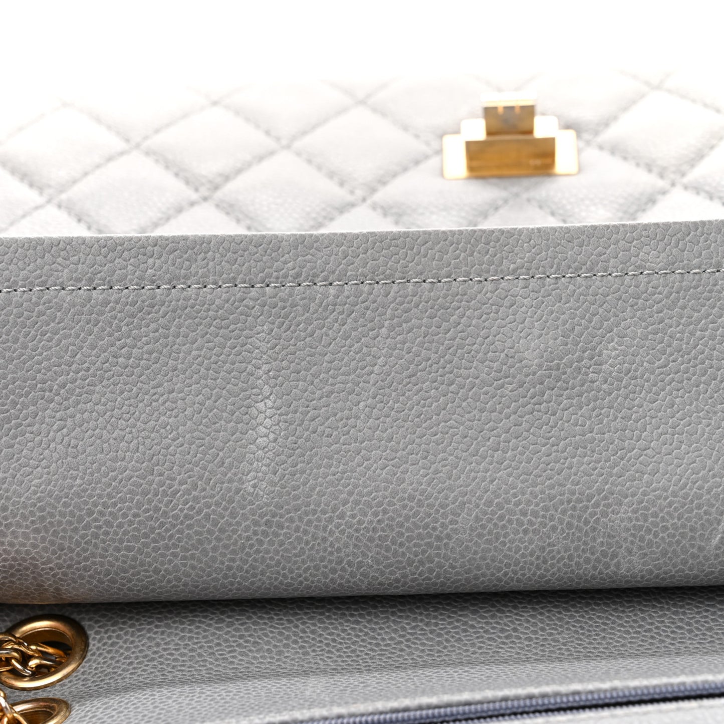 Caviar Quilted 2.55 Reissue 226 Flap Light Grey