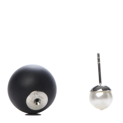 Christian Dior Mise En Dior Tribal Earrings Matte Black Pearl 3 of 4
