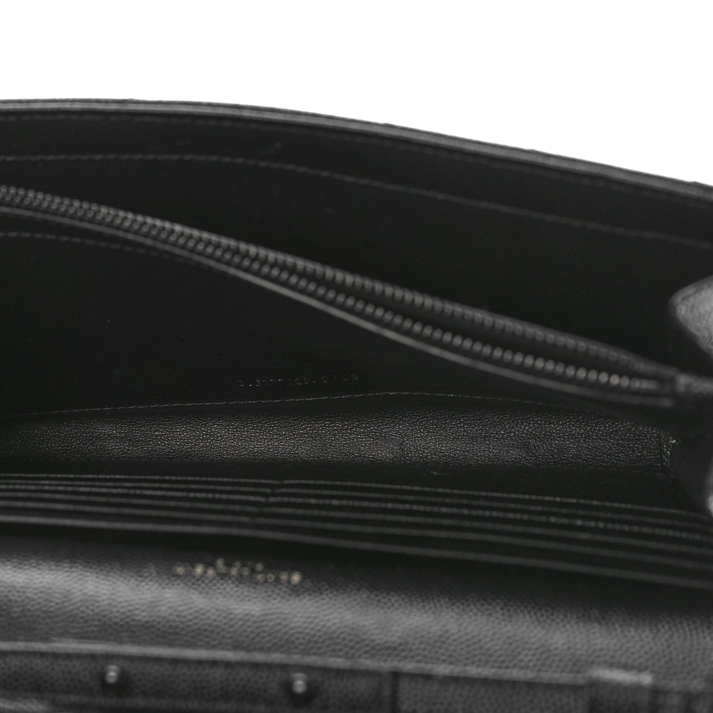 Grain De Poudre Matelasse Chevron Monogram Monochrome Chain Wallet Black