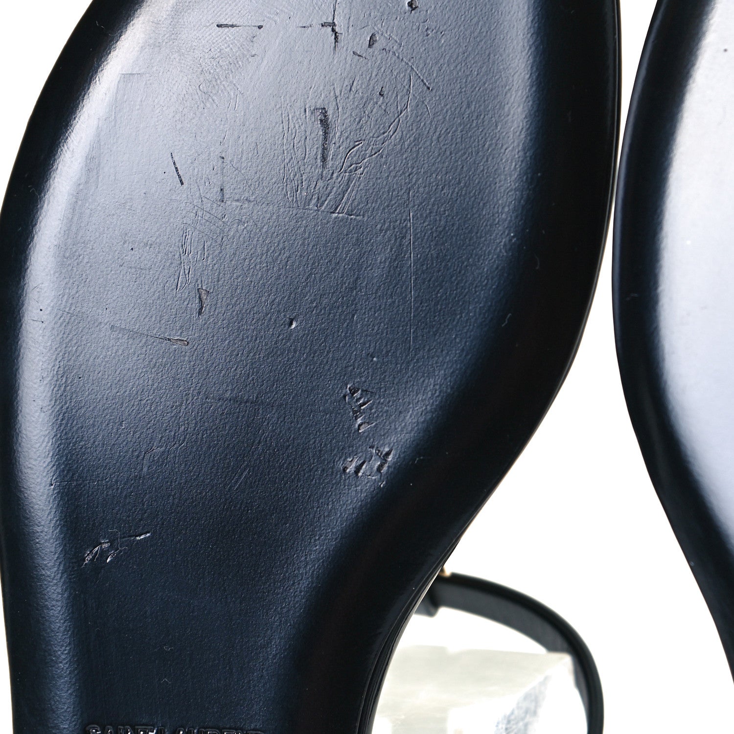 Saint Laurent Patent Calfskin Cassandra Monogram Sandals 36.5 Black 8 of 10