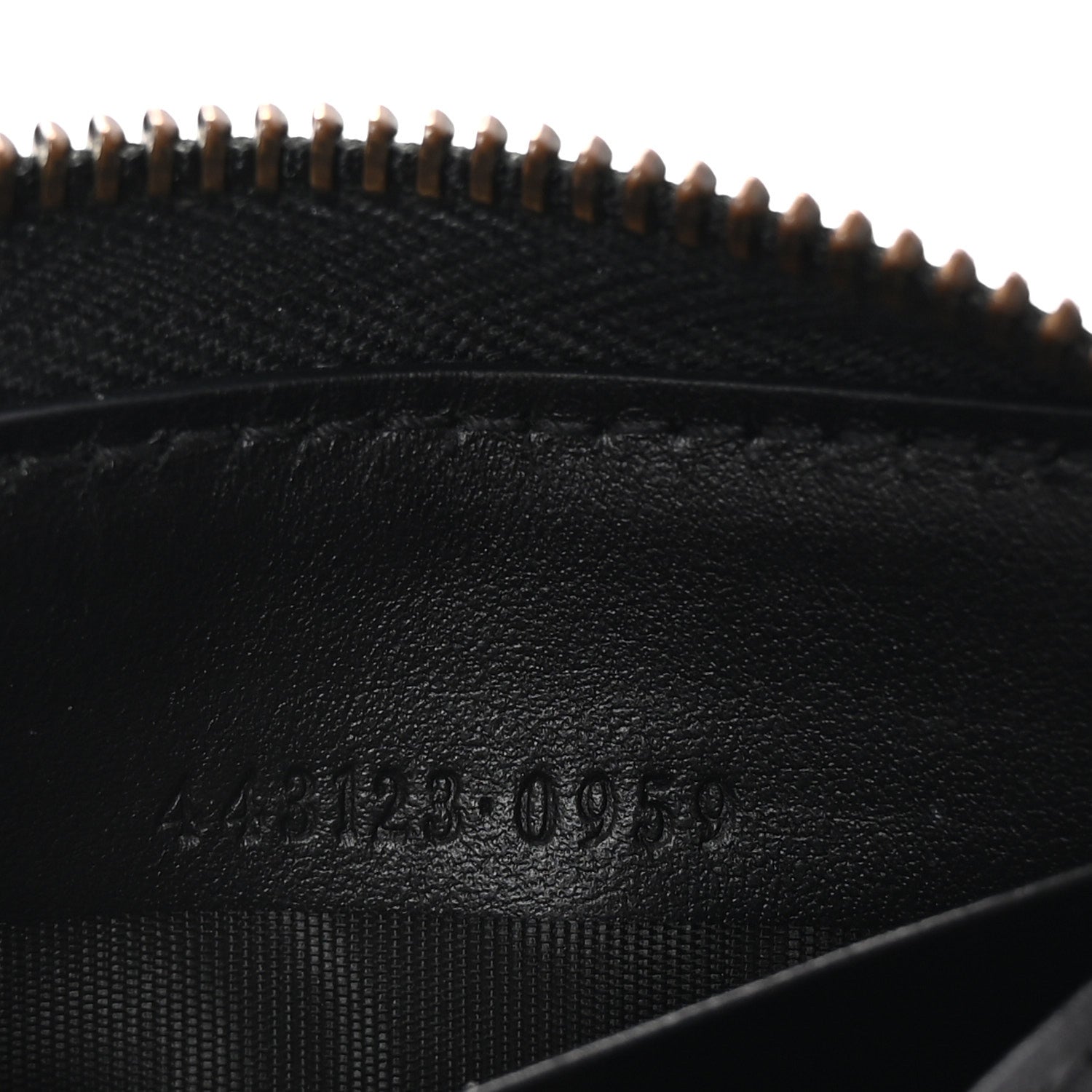 Gucci Calfskin Matelasse GG Marmont Zip Around Wallet Black 7 of 7