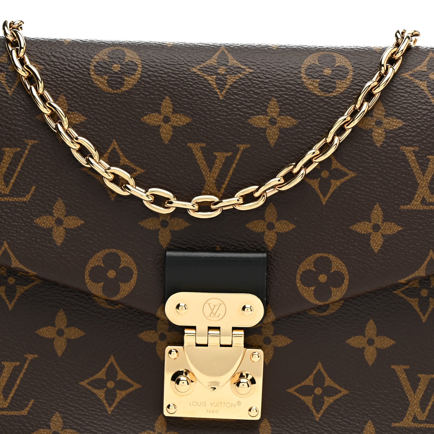 Monogram Trunkie