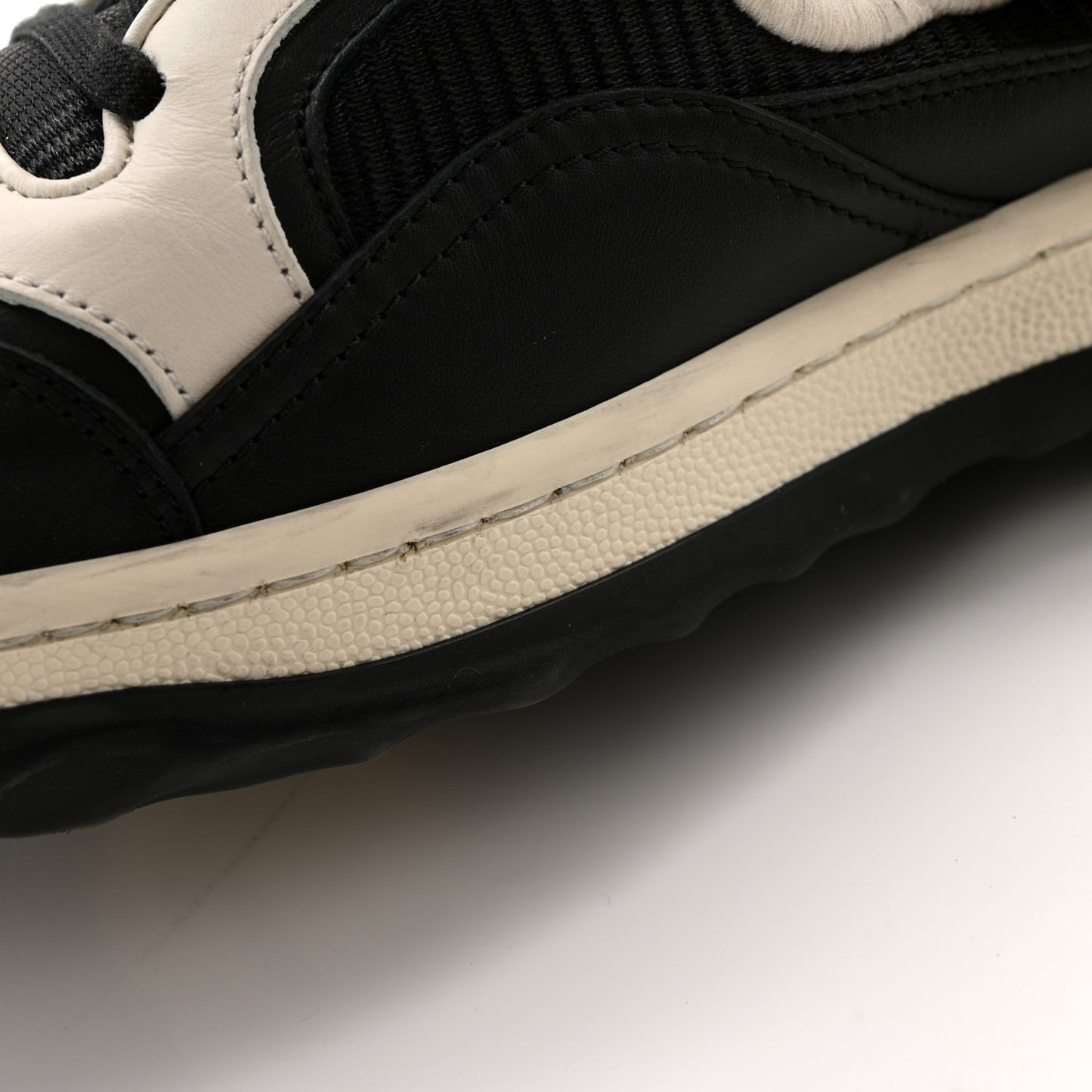 Dali Soft Calfskin Mens Mac80 Sneakers 10.5 Black White