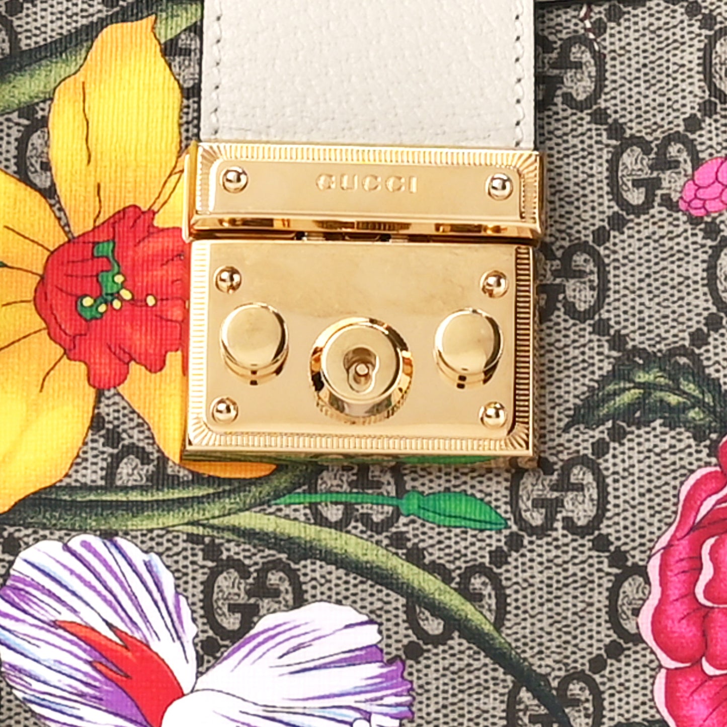 GG Supreme Monogram Flora Textured Calfskin Small Padlock Tote Beige Ebony Multicolor Mystic White