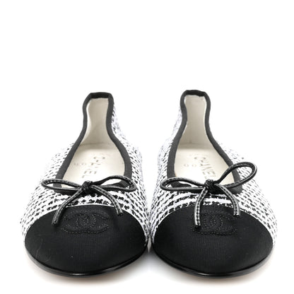 Chanel Tweed Sequin Grosgrain Cap Toe Ballerina Flats 39 Black White 3 of 9