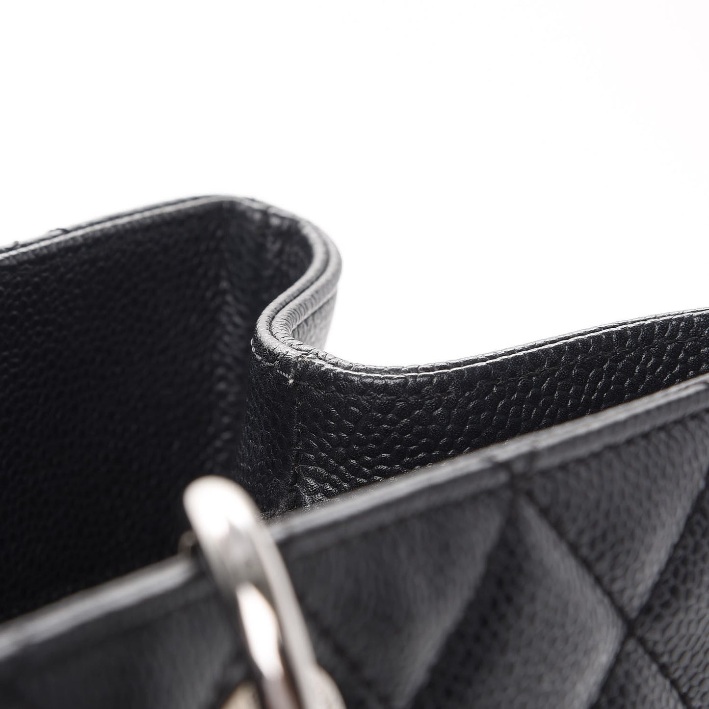 Caviar Quilted XL Grand Shopping Tote GST Black