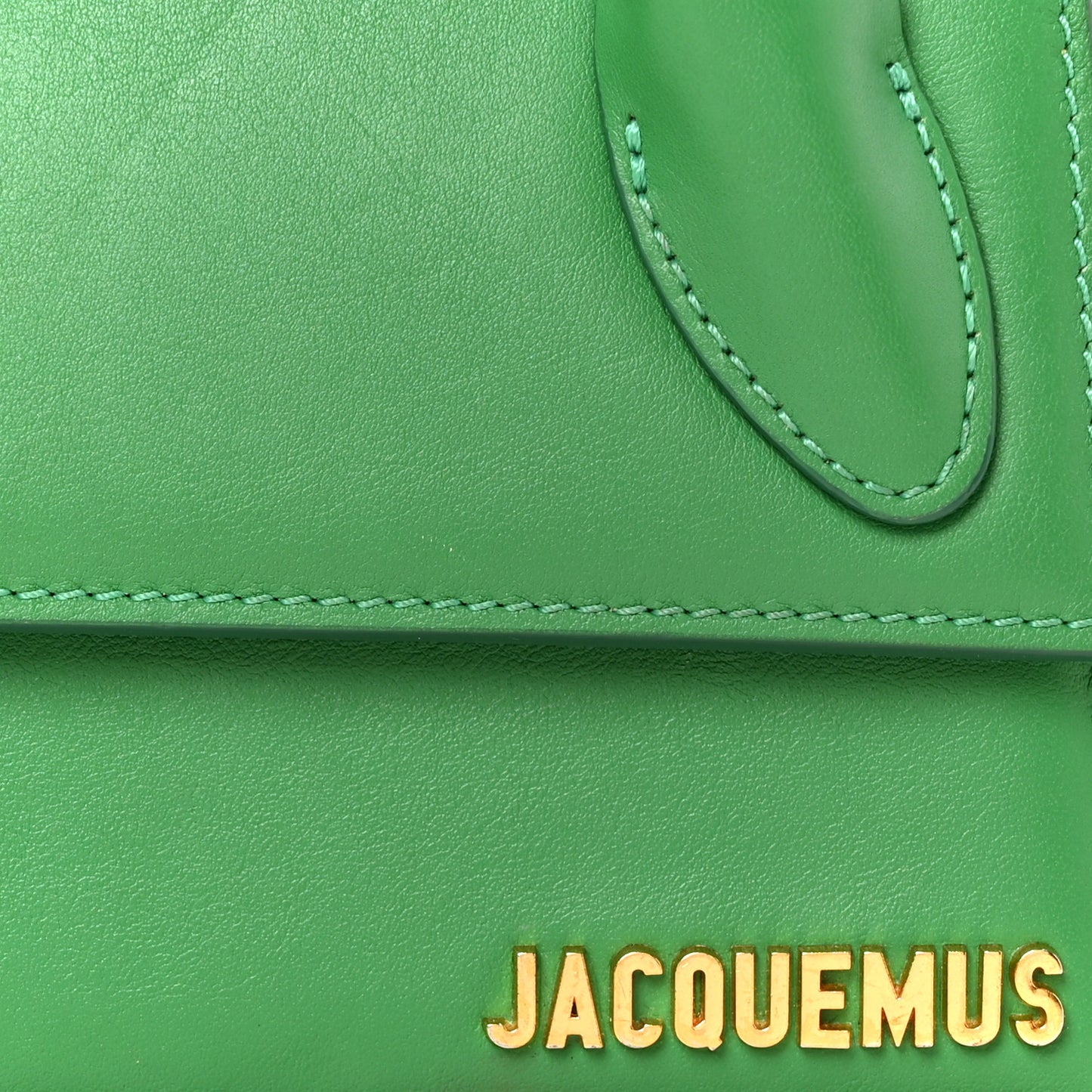 Smooth Calfskin Le Chiquito Long Green