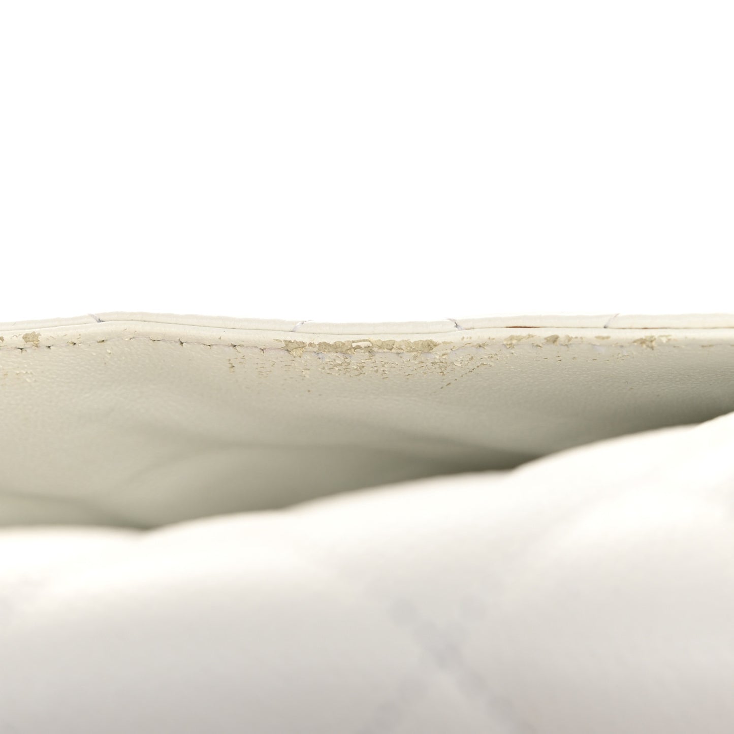 Caviar Quilted Jumbo Single Flap White