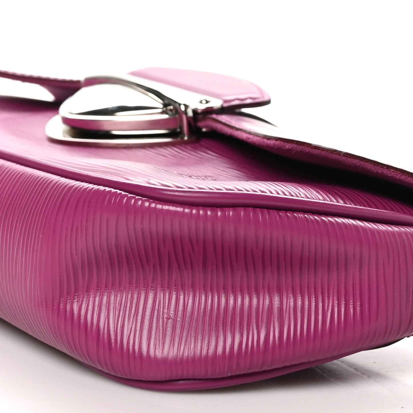 Epi Montaigne Clutch Fuchsia