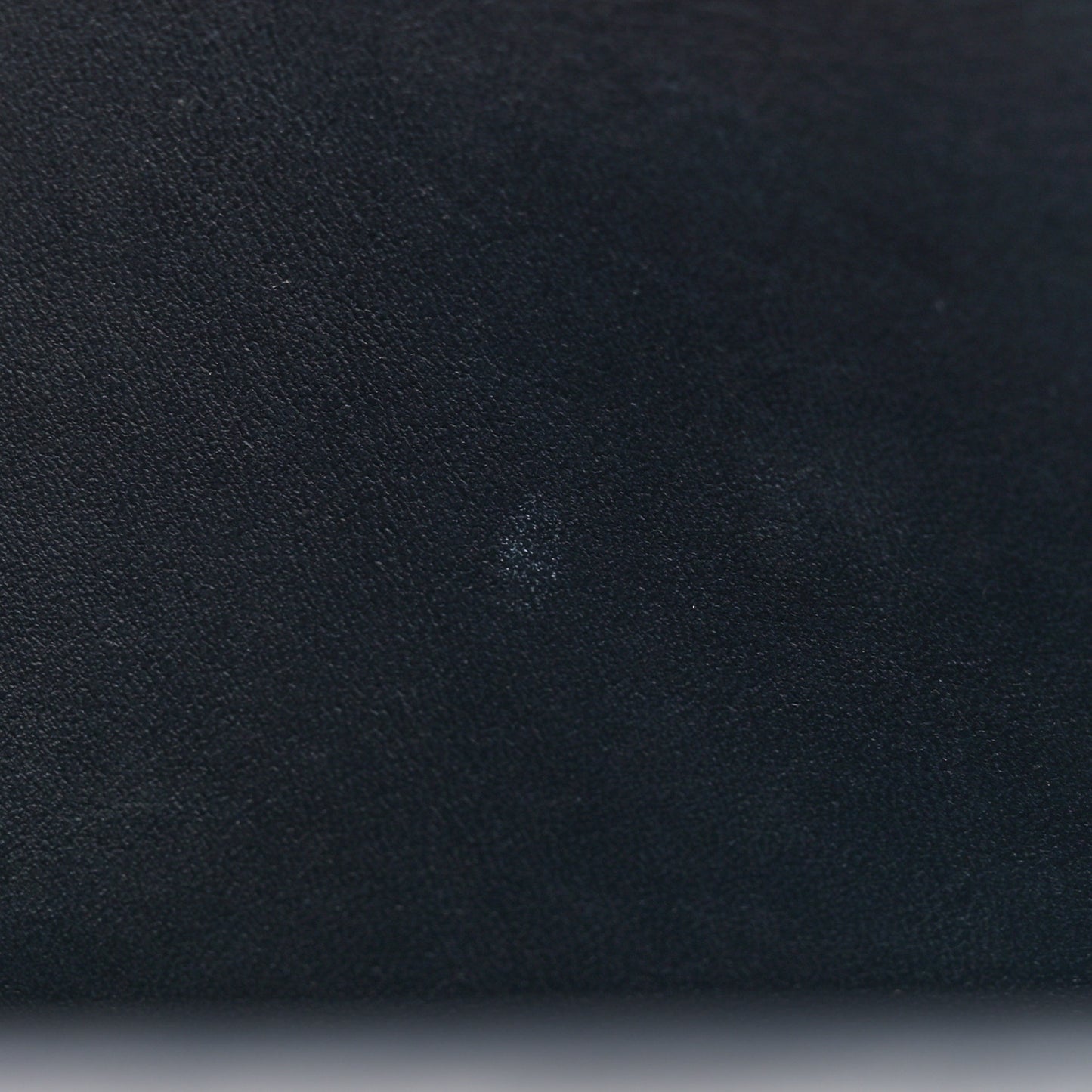 Caviar Quilted Boy Wallet On Chain WOC Navy