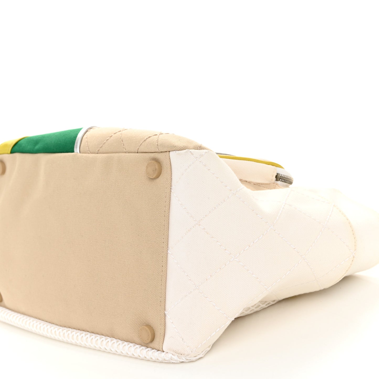 Canvas Quilted N°5 Shopping Tote Beige