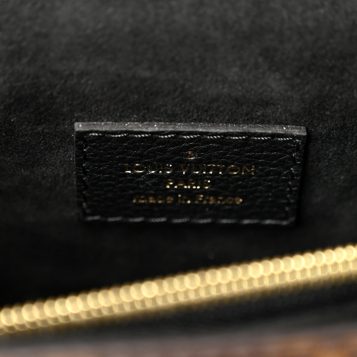 Monogram Victoire Black