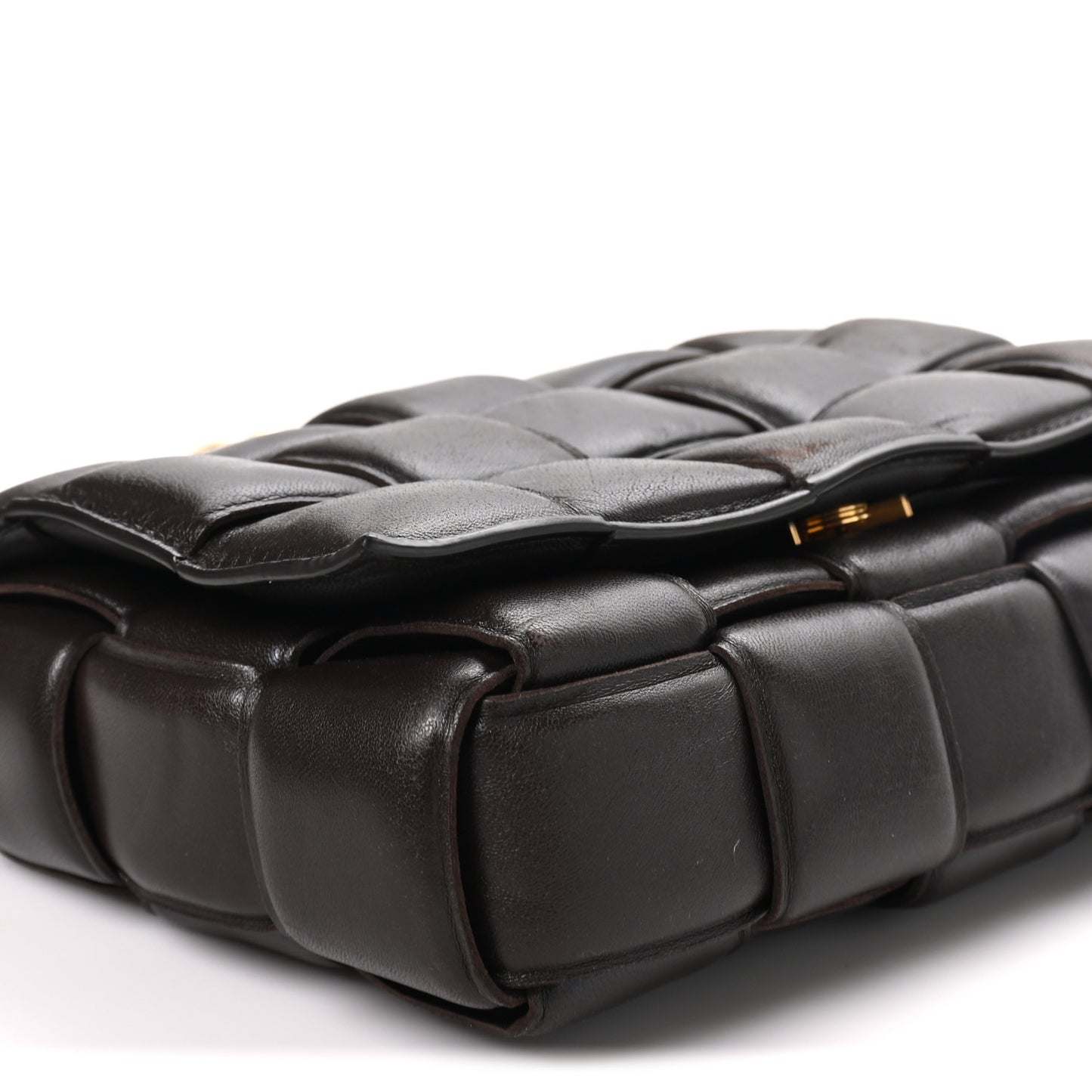 Lambskin Maxi Intreccio Padded Chain Cassette Crossbody Bag Fondant