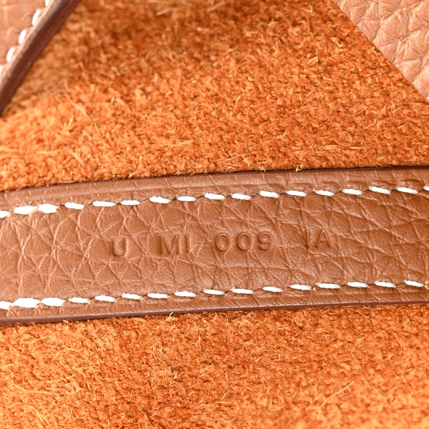 Taurillon Clemence Picotin Lock 22 MM Gold