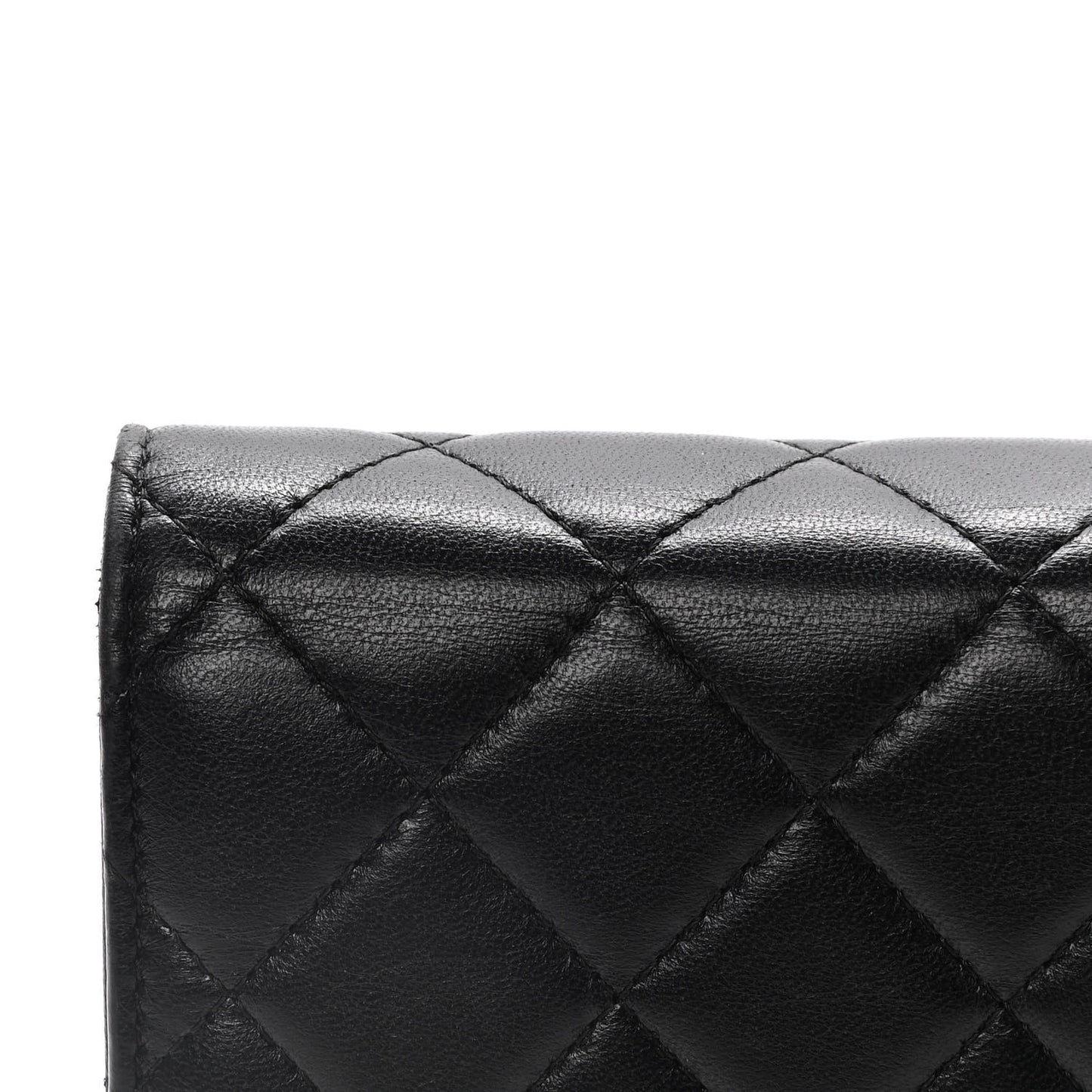 Lambskin Quilted Wallet On Chain WOC Black