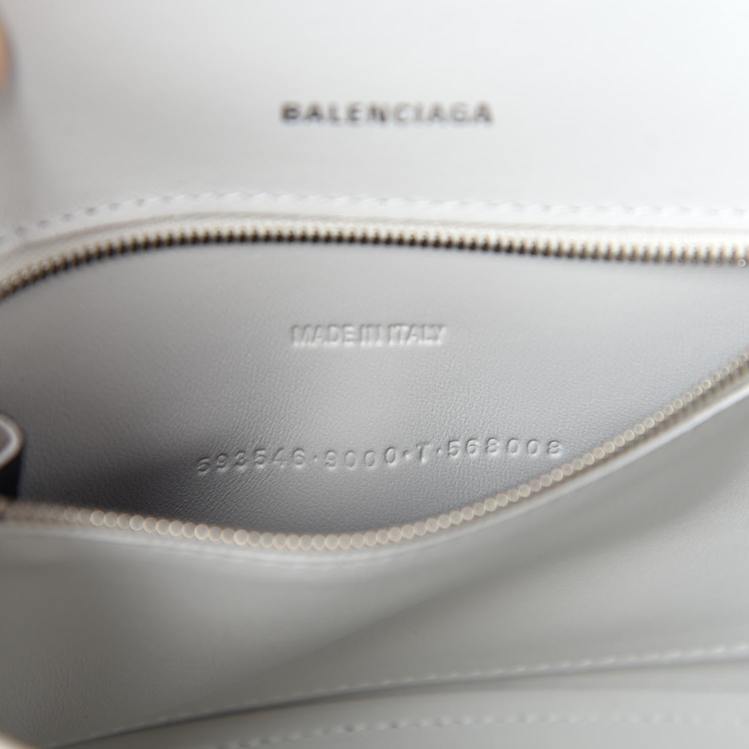 Balenciaga Shiny Box Calfskin Tonal B Small Hourglass Top Handle Bag White 10 of 11