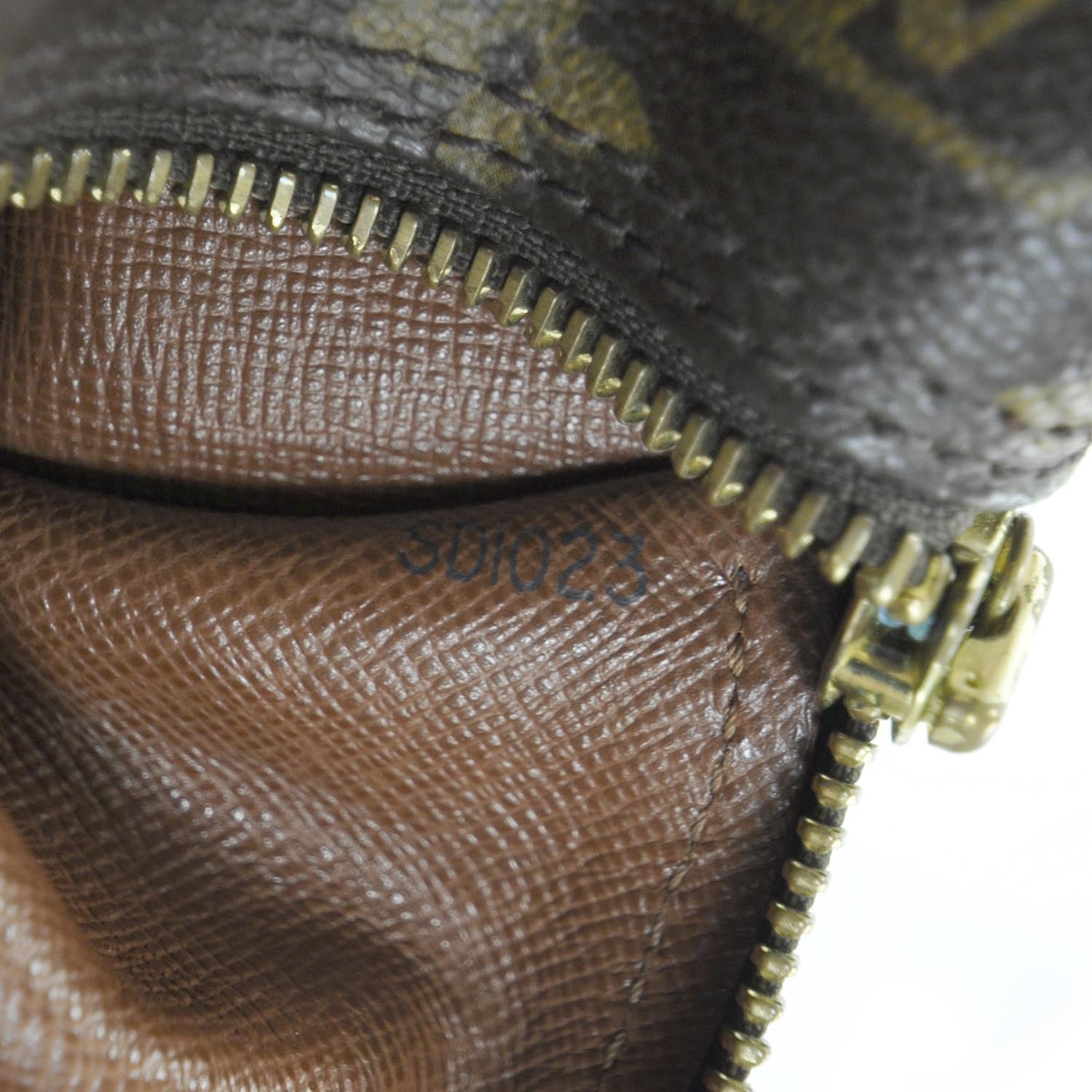 Louis Vuitton Monogram Papillon 30 9 of 9