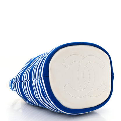 Chanel Mixed Fibers Lambskin Venise Biarritz Drawstring Bucket Bag Blue White 4 of 10