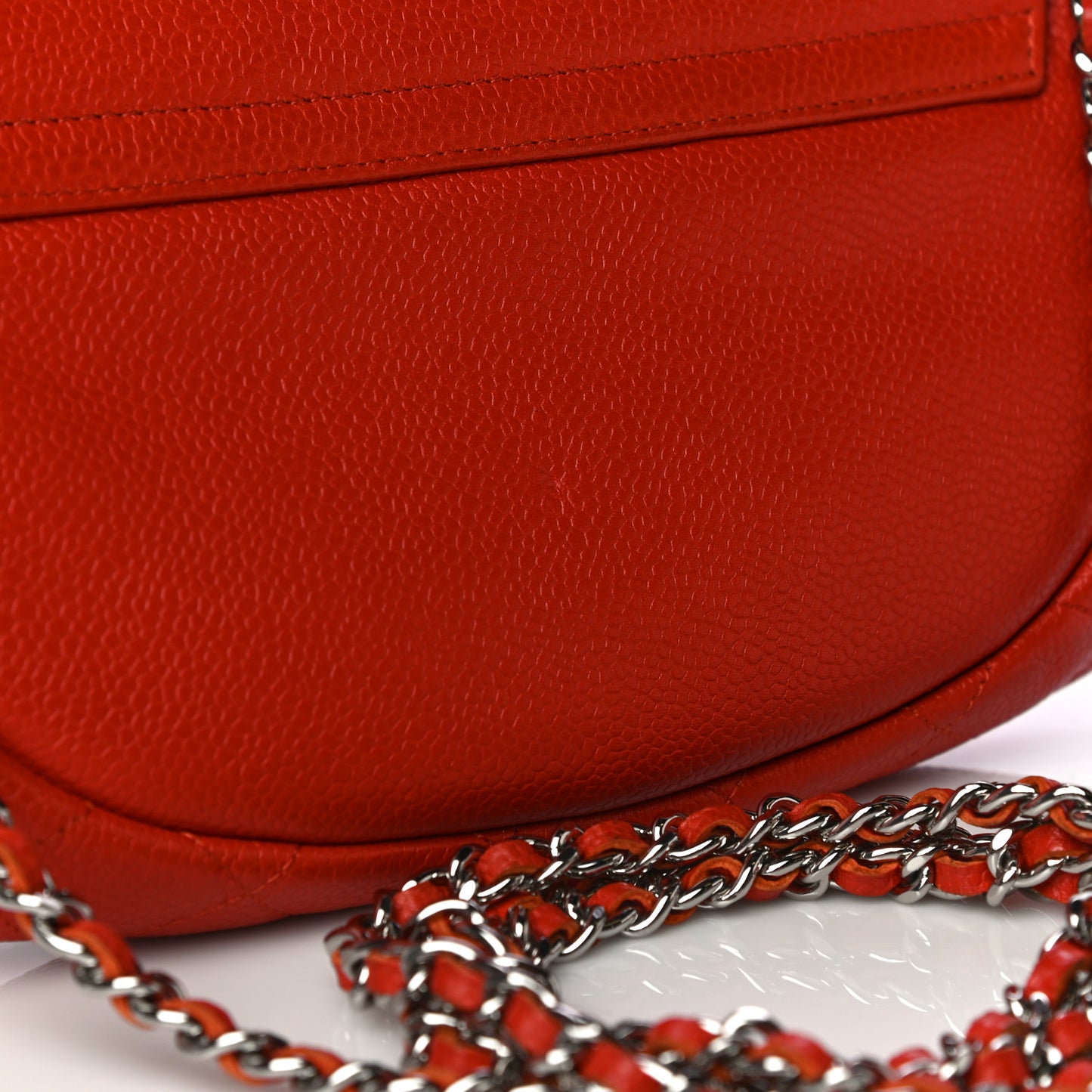 Lambskin Half Moon Wallet On Chain WOC Red