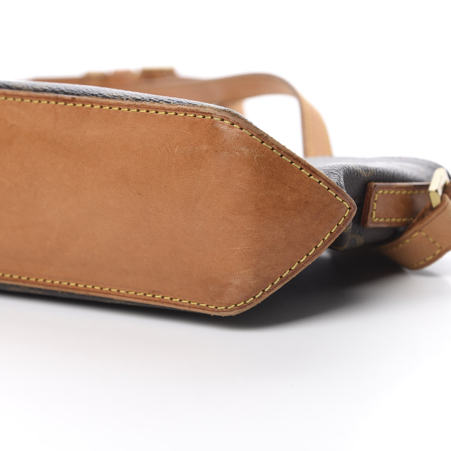 Louis Vuitton Monogram Trotteur 10 of 13