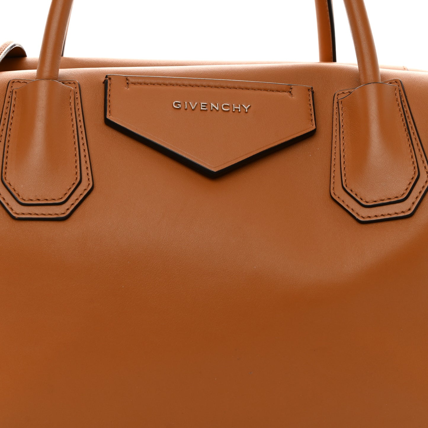 Soft Calfskin Medium Soft Antigona Tan