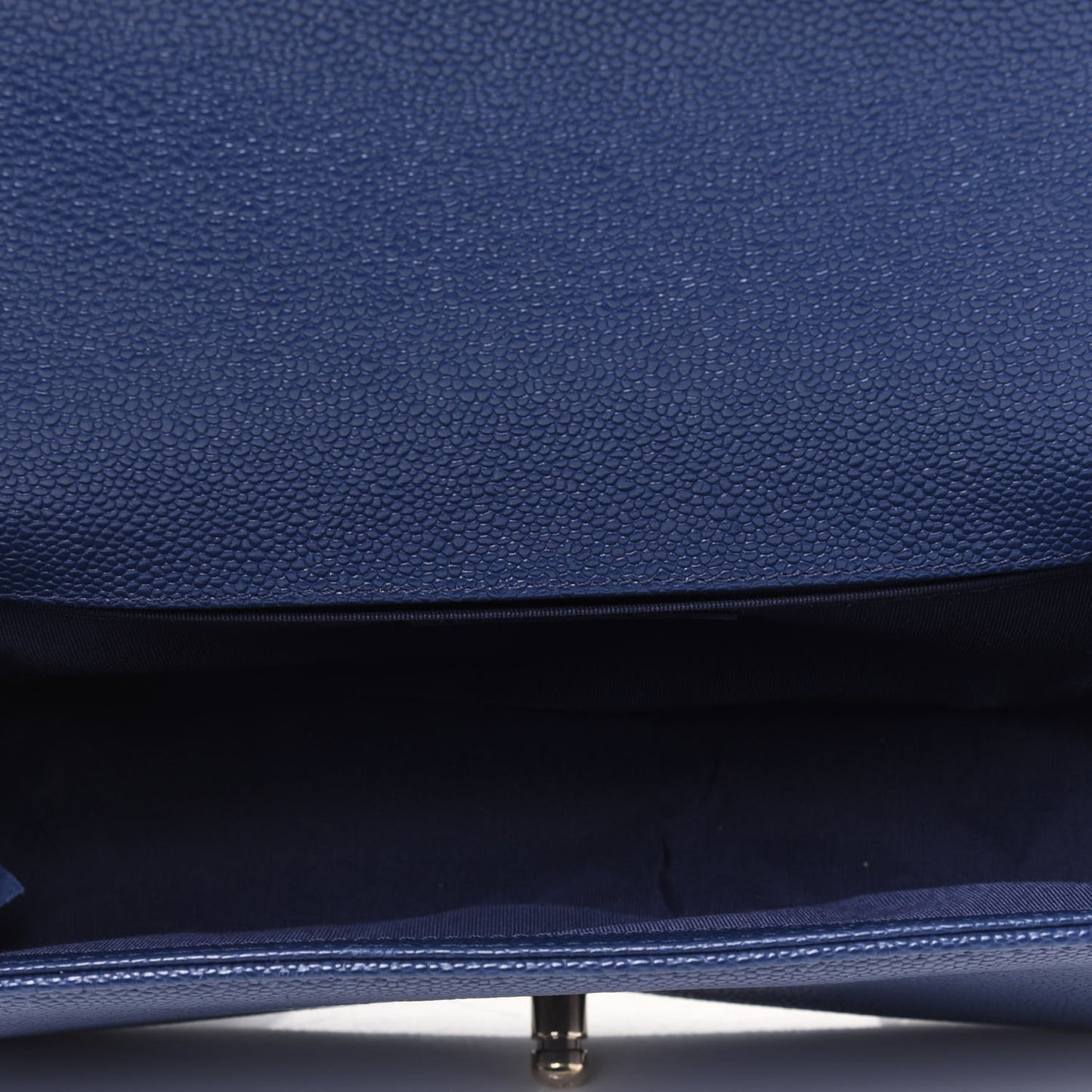 Caviar Quilted Medium Boy Flap Blue