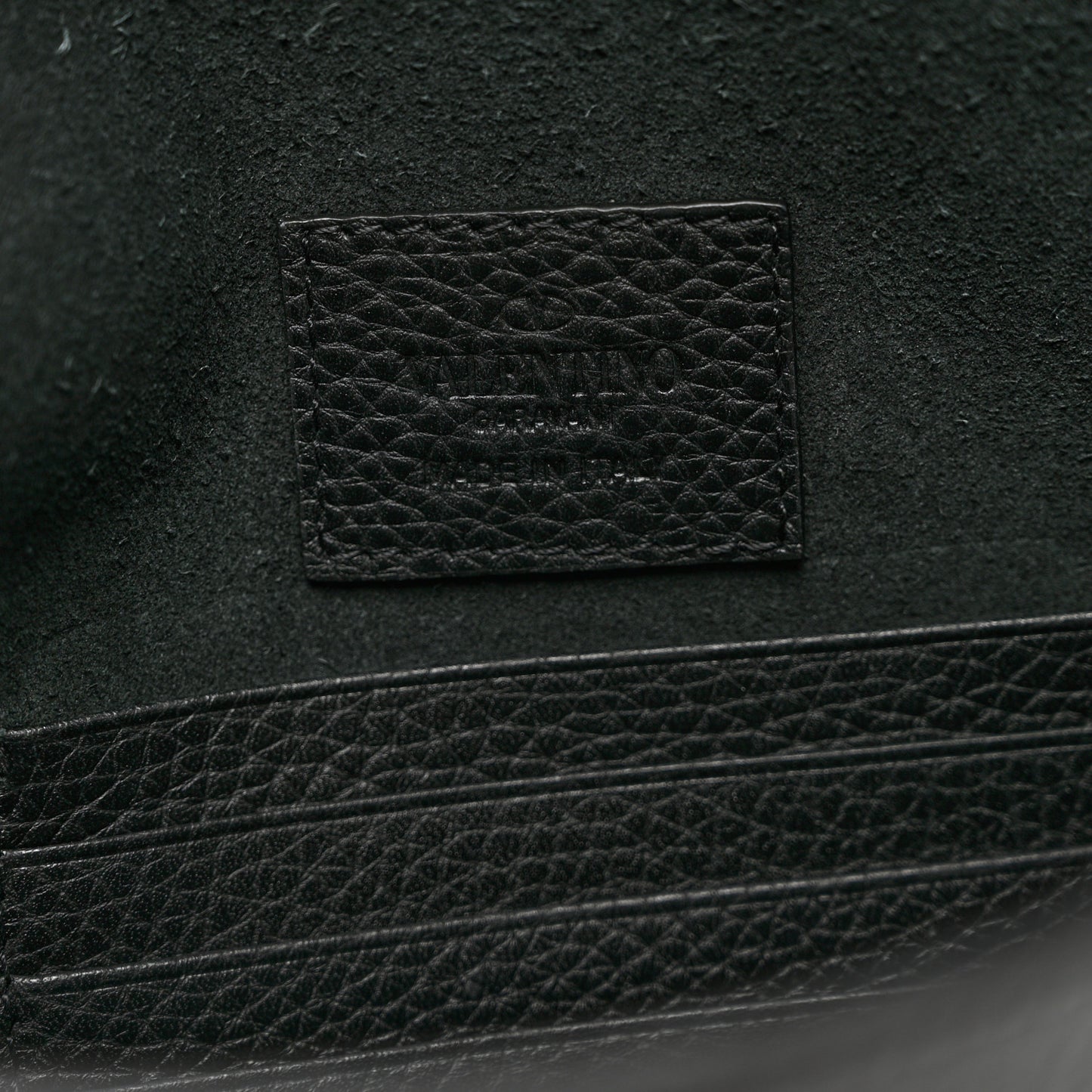 Pebbled Calfskin Large Rockstud Envelope Clutch Black