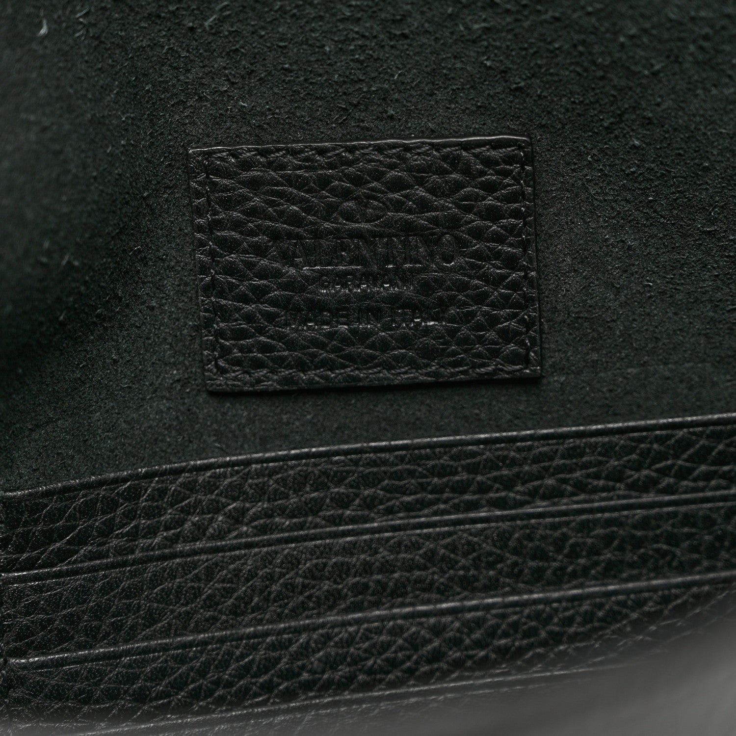 Valentino Garavani Pebbled Calfskin Large Rockstud Envelope Clutch Black 6 of 6