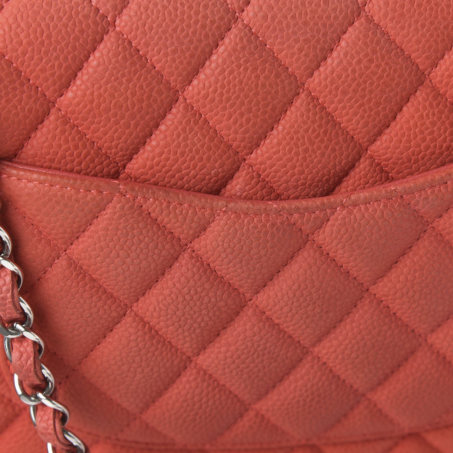 Iridescent Caviar Quilted Medium Double Flap Dark Pink