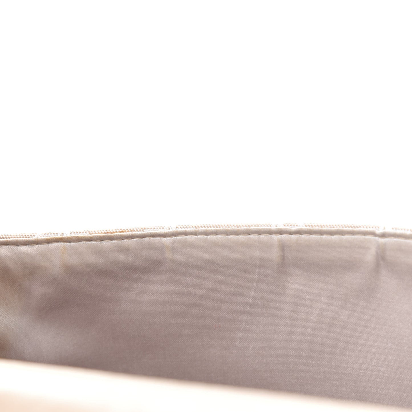 Nylon Medium Travel Flap Light Beige