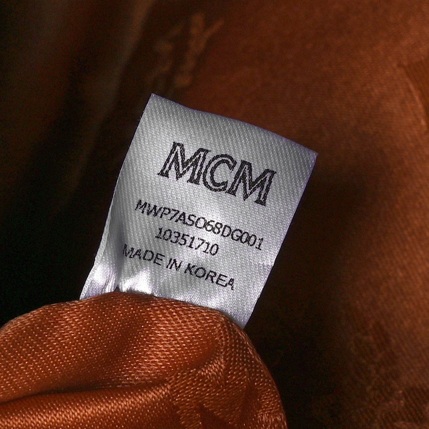 MCM Metallic Visetos Medium Shopper Tote Gold 6 of 9