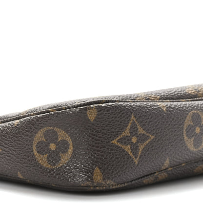 Louis Vuitton Monogram Pochette Accessories 8 of 10