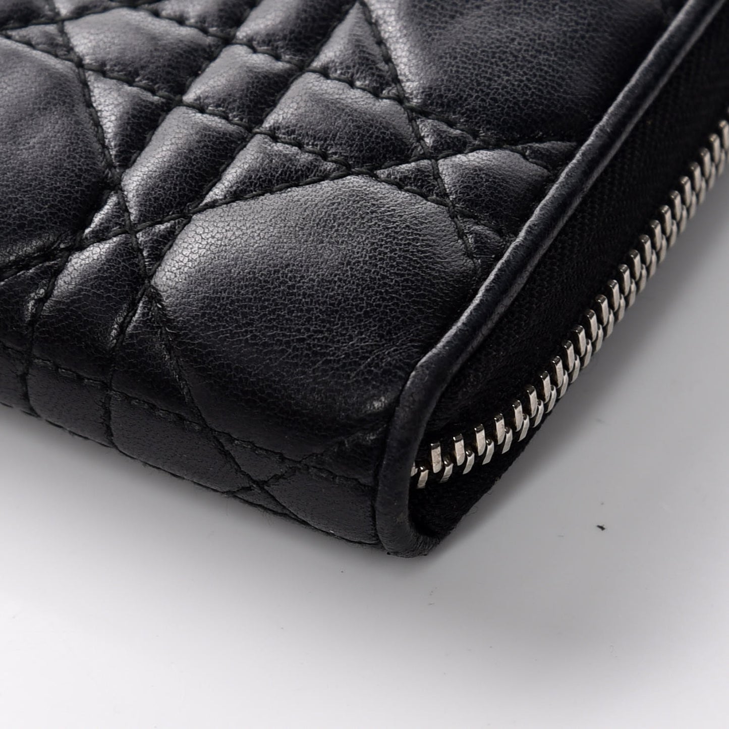 Lambskin Cannage Lady Dior Zip Wallet Black
