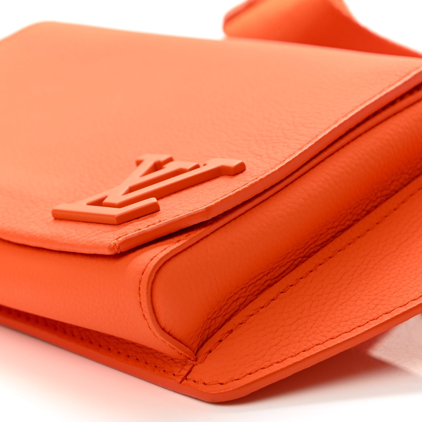 Grained Calfskin Aerogram New Sling Orange