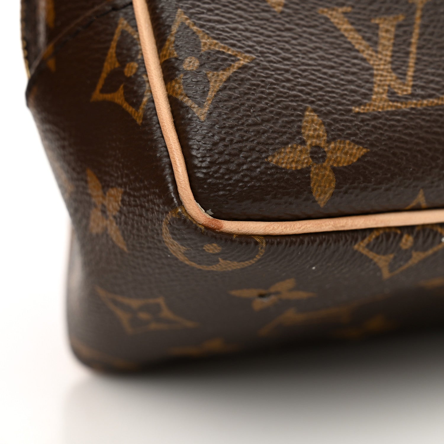 Louis Vuitton Monogram Toiletry Bag 25 7 of 7
