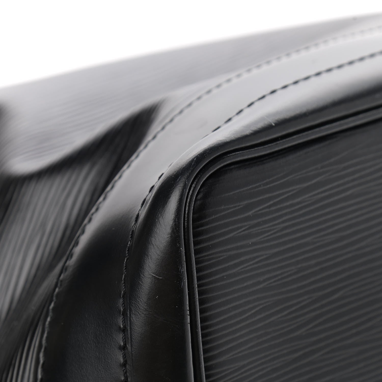Louis Vuitton Epi Noe Black 11 of 17
