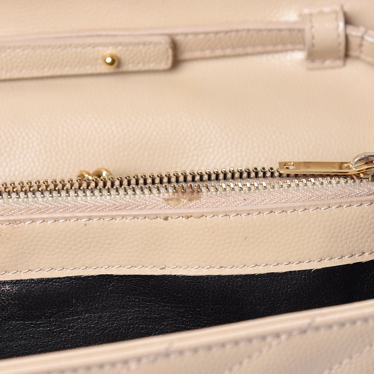 Grain De Poudre Matelasse Chevron Monogram Chain Wallet Deep Beige