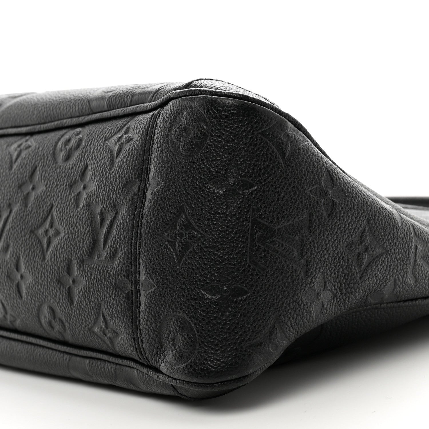 Louis Vuitton Empreinte Monogram Giant Trianon MM Black 9 of 9