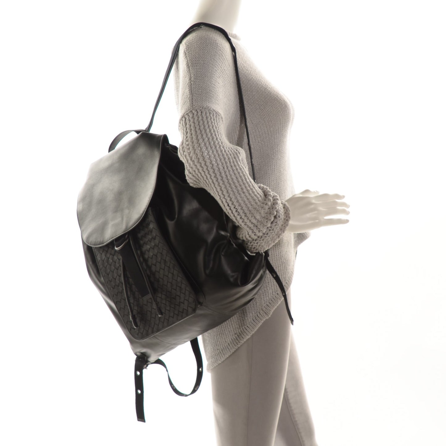 Light Calf Intrecciato Backpack Nero
