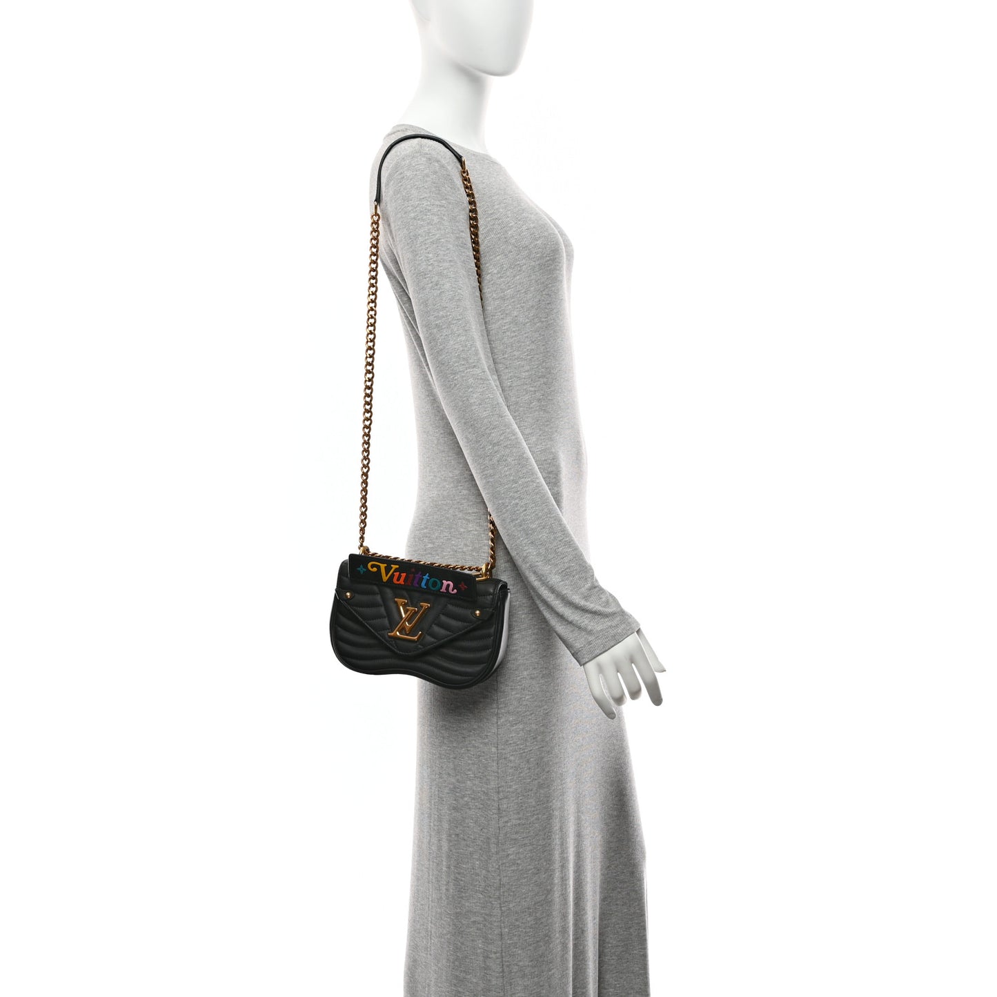 Calfskin New Wave Chain PM Black